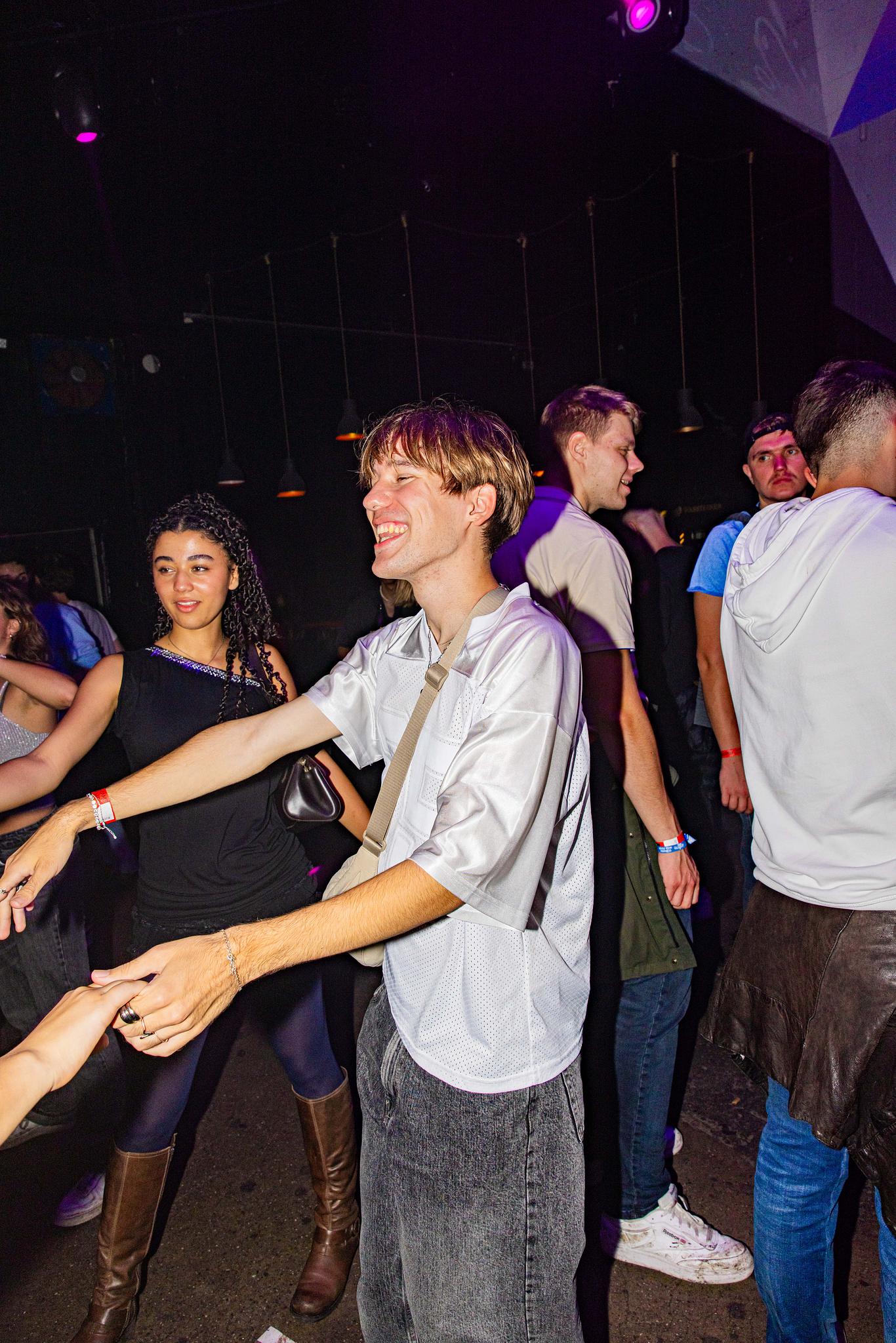 Campuznight-228